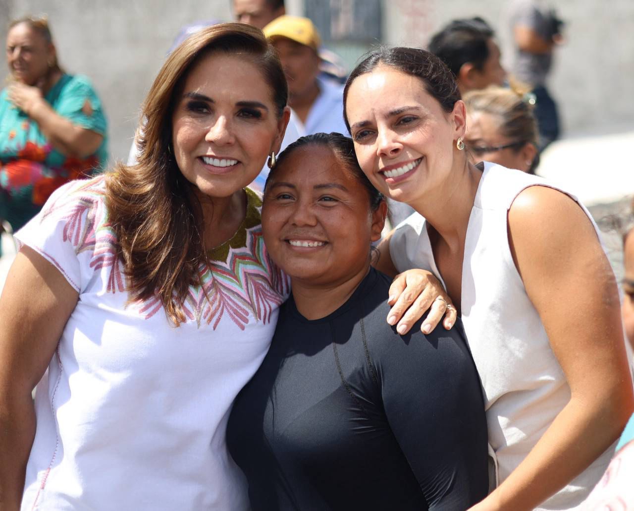 uploads/6/32/01 (1994).Jpeg